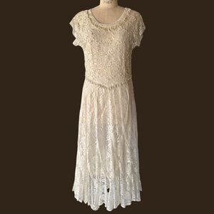 Vintage Cream Lace Wedding Dress